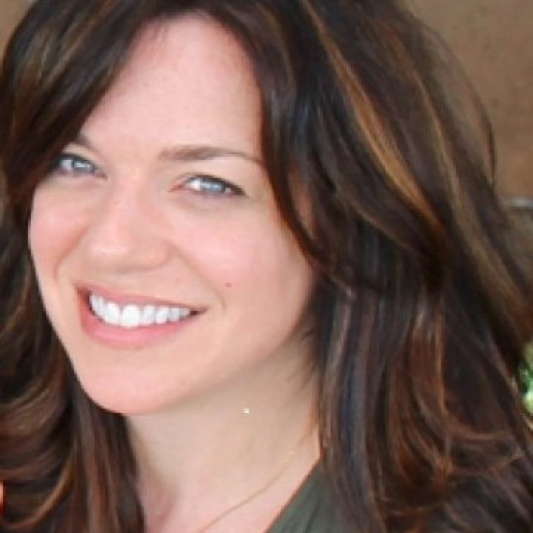 Lisa’s Singing Vocal Coach-Alexys Paris’ Studios-SingLikeTheStarz.com!